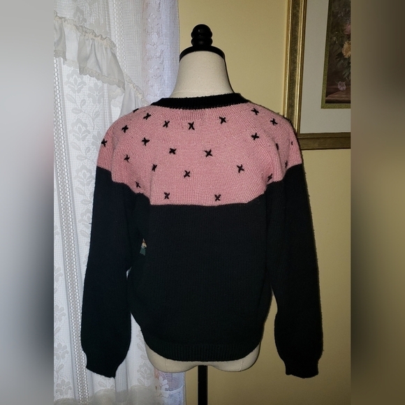 SKYR Sportswear 100% Wool Hand Embroidered Cardigan Size L - Picture 2 of 5